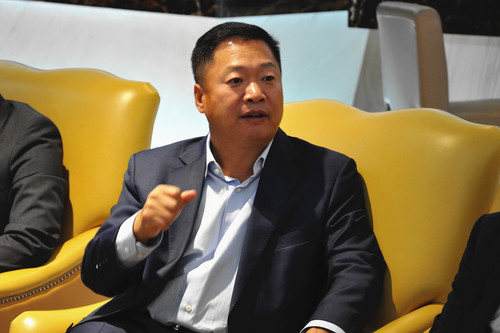 杨小舟行长首先进行了发言,他对深圳市青年商会举办本次活动的目的和